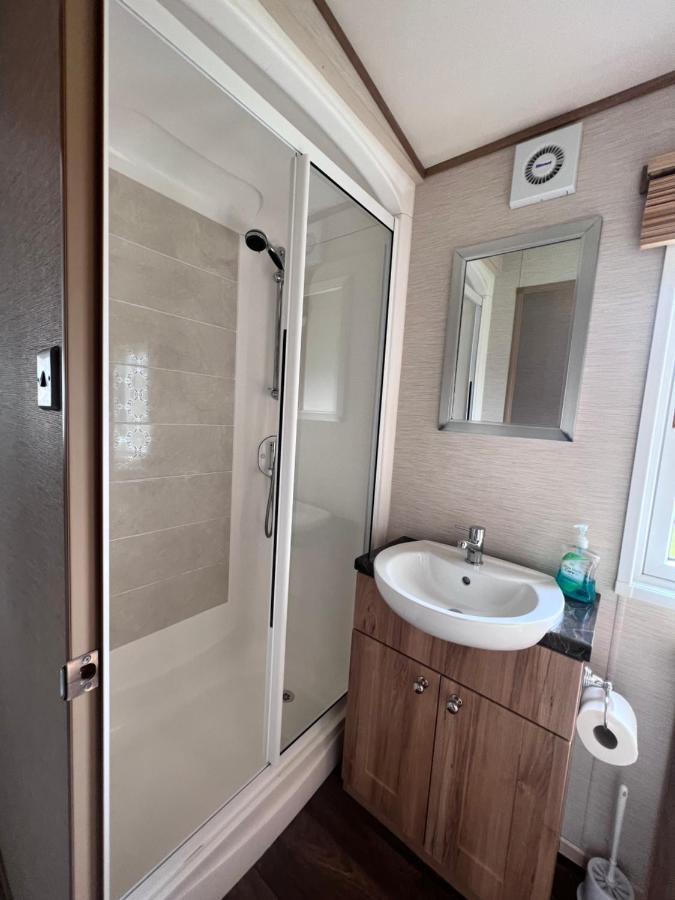 Norfolk Caravan Staycation Pet Friendly Belton with Browston Esterno foto