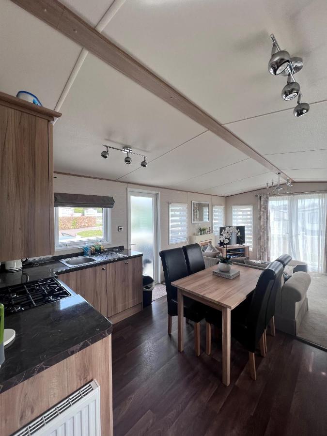Norfolk Caravan Staycation Pet Friendly Belton with Browston Esterno foto